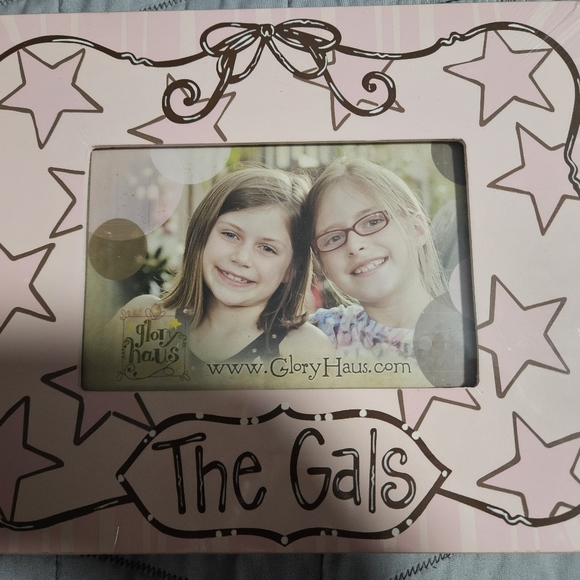 Picture frame - Picture 1 of 2